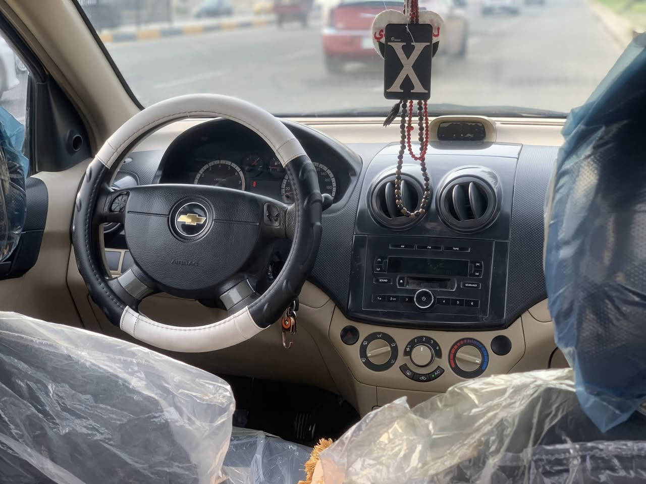 سلام عليكم افيو خليجي موديل 2011 مصفرا  سياره كدامك شوفت عينك باسمي مشروع وطني محرك زين كير وحداديه نظيفات سعره 43 مكاني كربلاء شارع الحافظ وهذا رقمي ***********
