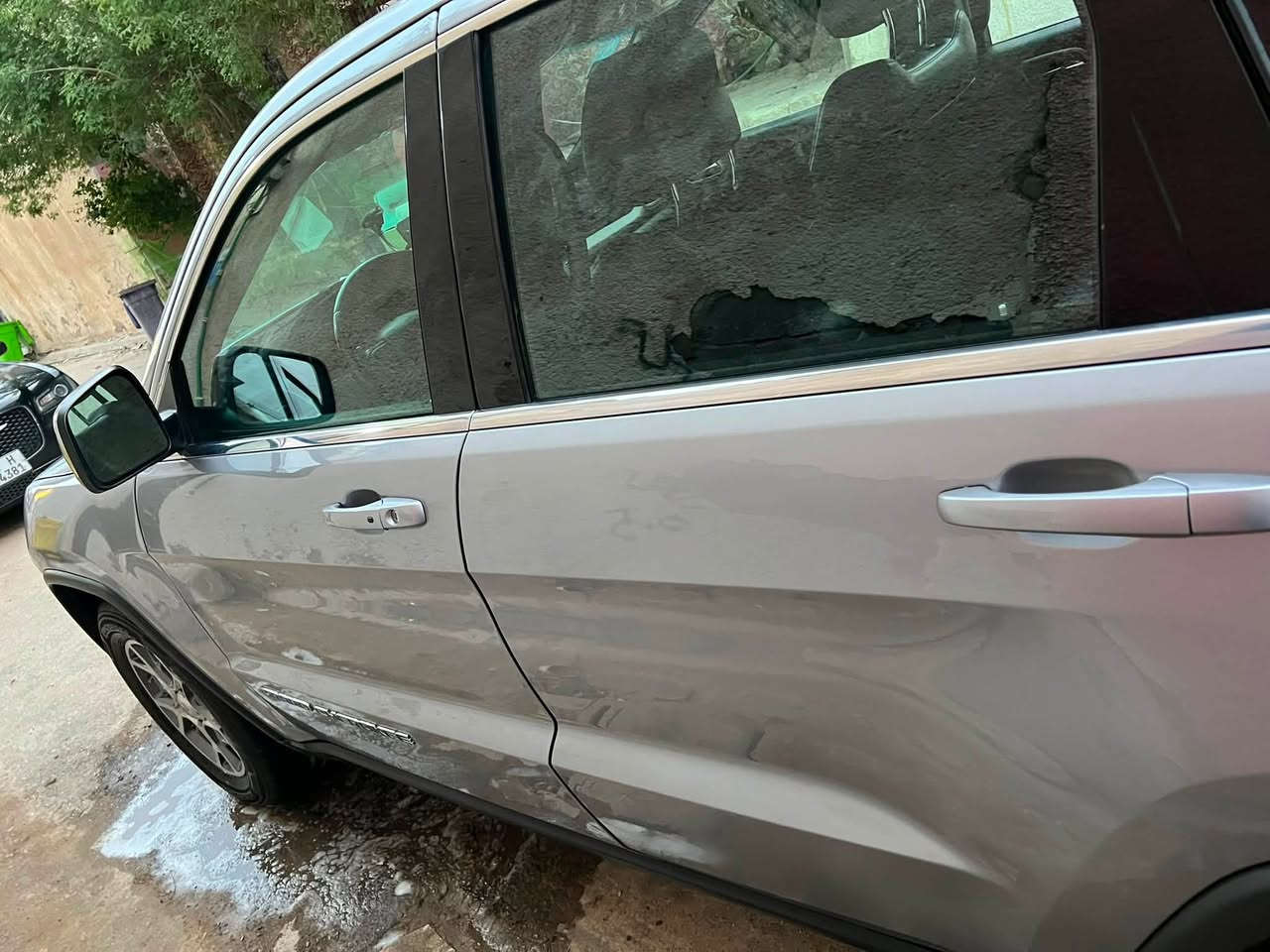 جيب مديل 17 مراوس اب سورنتو ابيض صور الحادث موجوده السيارة جاهزة من كل النواحي
*********** لمراوس فقط بسورنتو من 16 وما فوق
