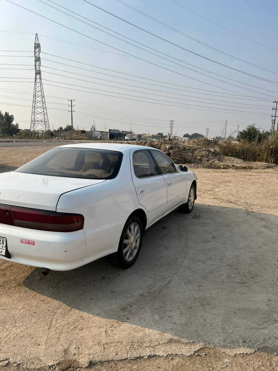 كرسته موديل 1995  رقم كربلاء مالك سيارة متوفي وبيه قاصر واحد وبيه وكاله سياره مكفولة من كص ونقل جثه وعيب شرعي وضربه وصبغ كير ومحرك ونجي سياره كير ومحرك وحداديه وكهربائيات وتخم تاير وتبريد كله جديد سياره جاهزة اي نقص مابيه سعر 55$ رقمي *********** مكان سياره ناصرية
