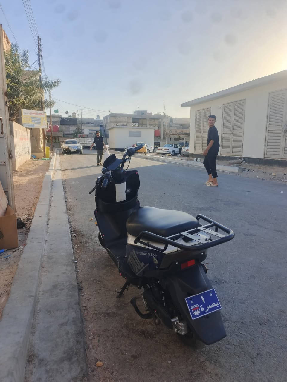 سلام عليكم دراجه شحن 🔋⚡ ٦باتري ويلي مديل 2025 دراجه نضيفه كلش مابيه أي مشكله مكاني بصره زبير السعر٤٥٠ رقم ***********
