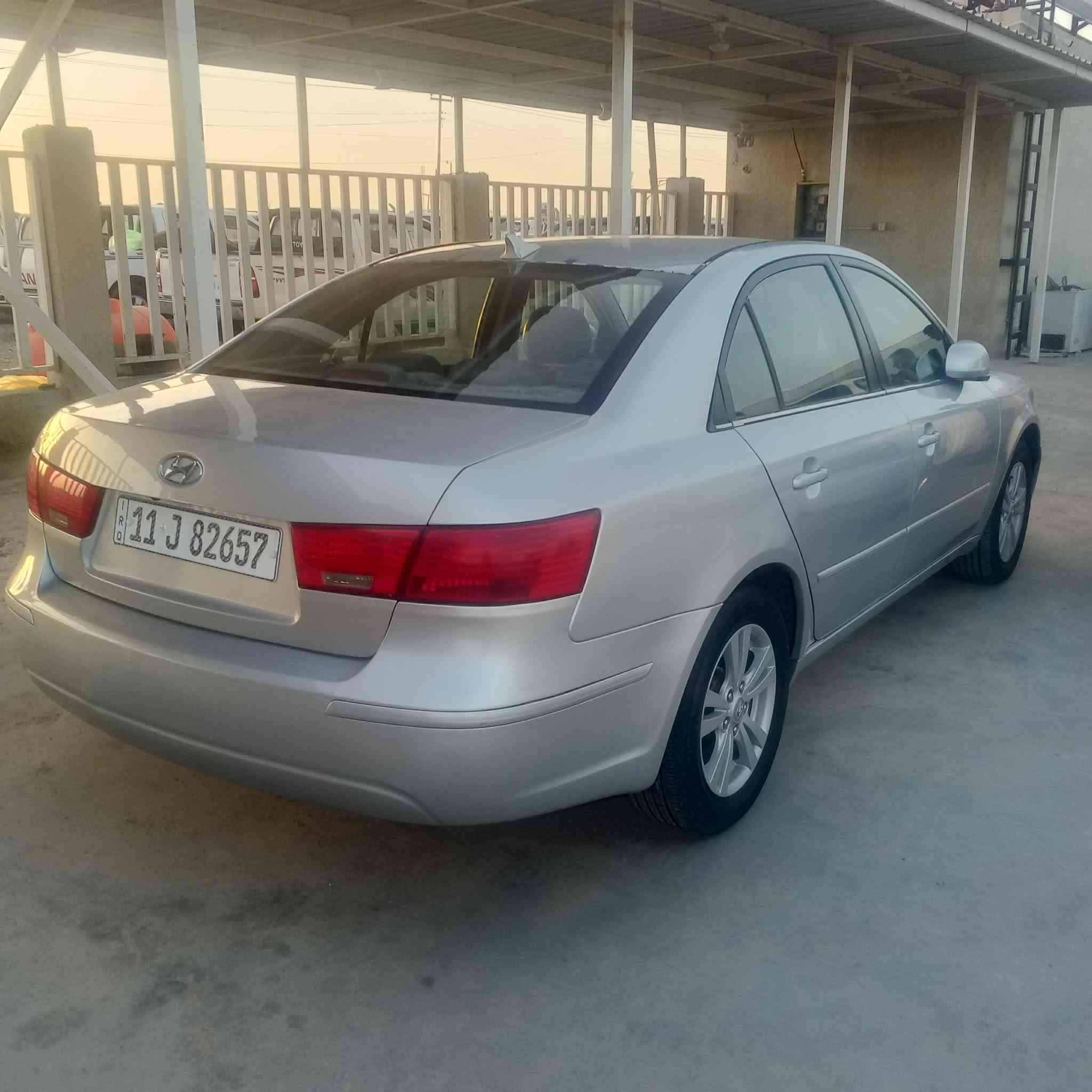 سوناتا رقم بغداد دولي موديل 2009امريكي فول مواصفات مكينه 2400دوش اوتماتيك بدون حادث فقط قبق جنطه مبدل صبغ احزام للجماليه تحويل مباشر مكفوله من العيب الشرعي والاصوليات والضربه سياره تبريد تدفئه بالكشنات تحكمات ستيرن مكان السياره واسط مركز المدينة سعر البيع 107ورقه بي مجال قليل   تصال ***********
