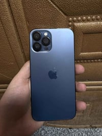 ايفون 12 برو ماكس بطارية 88 ذاكرة 256 نظيف وما مبدل بي اي شي السعر 550...