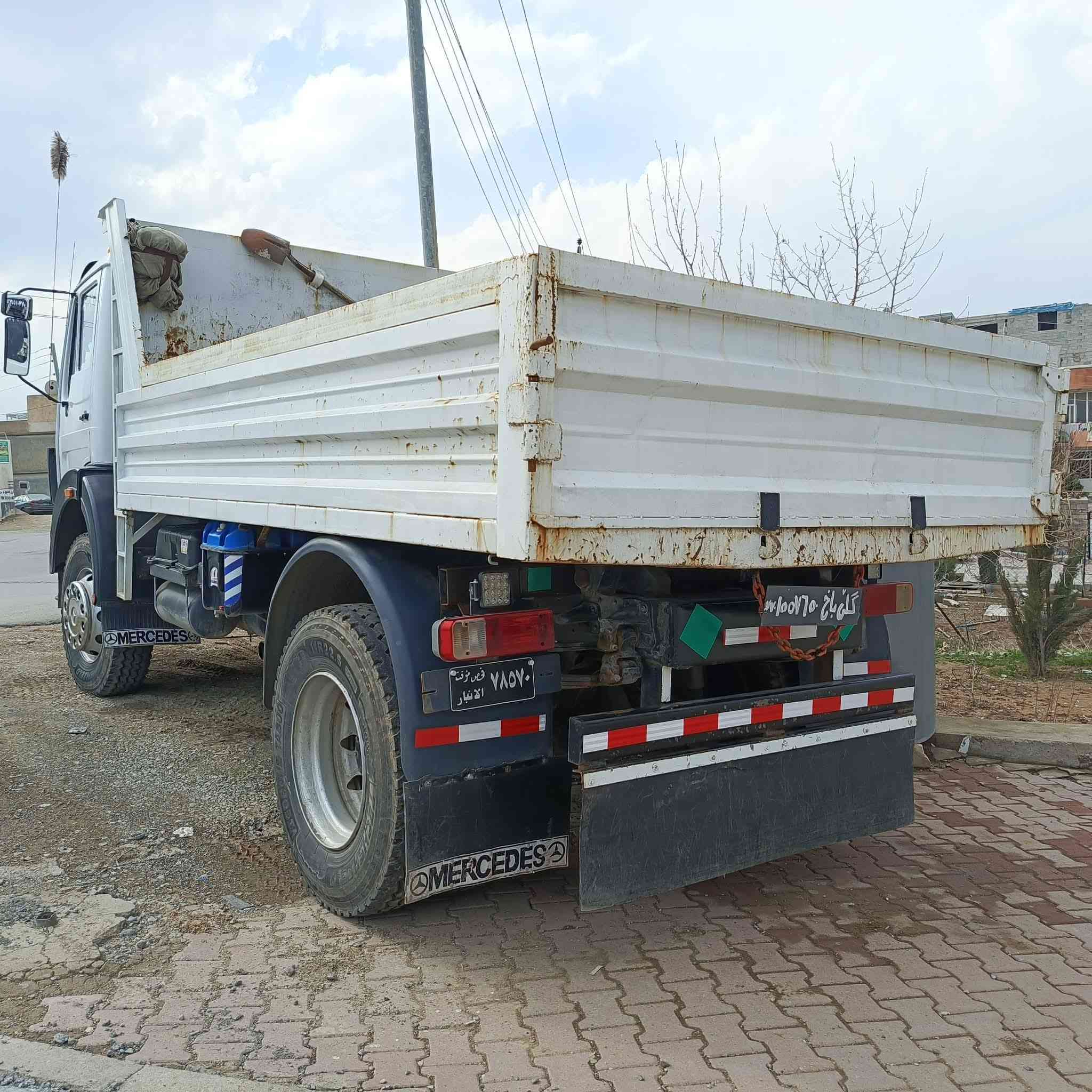 للبع
البە قلاب
بدی ٦ متر
دفع رباعی
مکان سلیمانیە
***********
