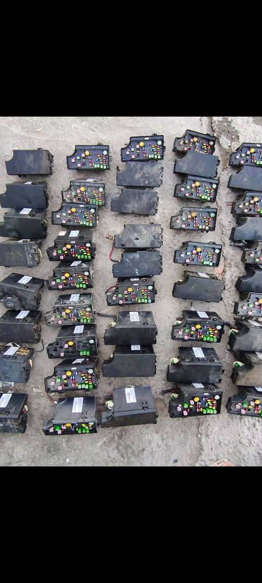 من رخصه الأادمن المحترم
تم بعون الله توفير

قواعد فيوزات

افتجر

سبرنك كاليبر

باتريوت

سي 200

من 2008 الي 2014

كل الارقام متوفره

انشا الله كميه خير من الله

العنوان بغداد الغزاليه قرب مركز الشرطه

جمله ومفرد موجَود اسعار كل رقم وسعره

راح يكون 

***********
