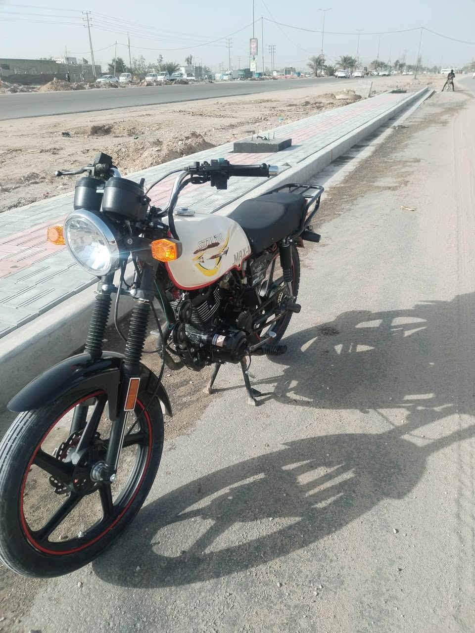 بيع مستعجل 
دراجه سونك البيع وديل 2023 بجمها محور دايون عضم 
مكينه ما مفتوحه وبيها الويل المامي معوج 
وعوزه صفاحيه والتانكي مضروب 
اوراق اصولي الستفسار ***********
