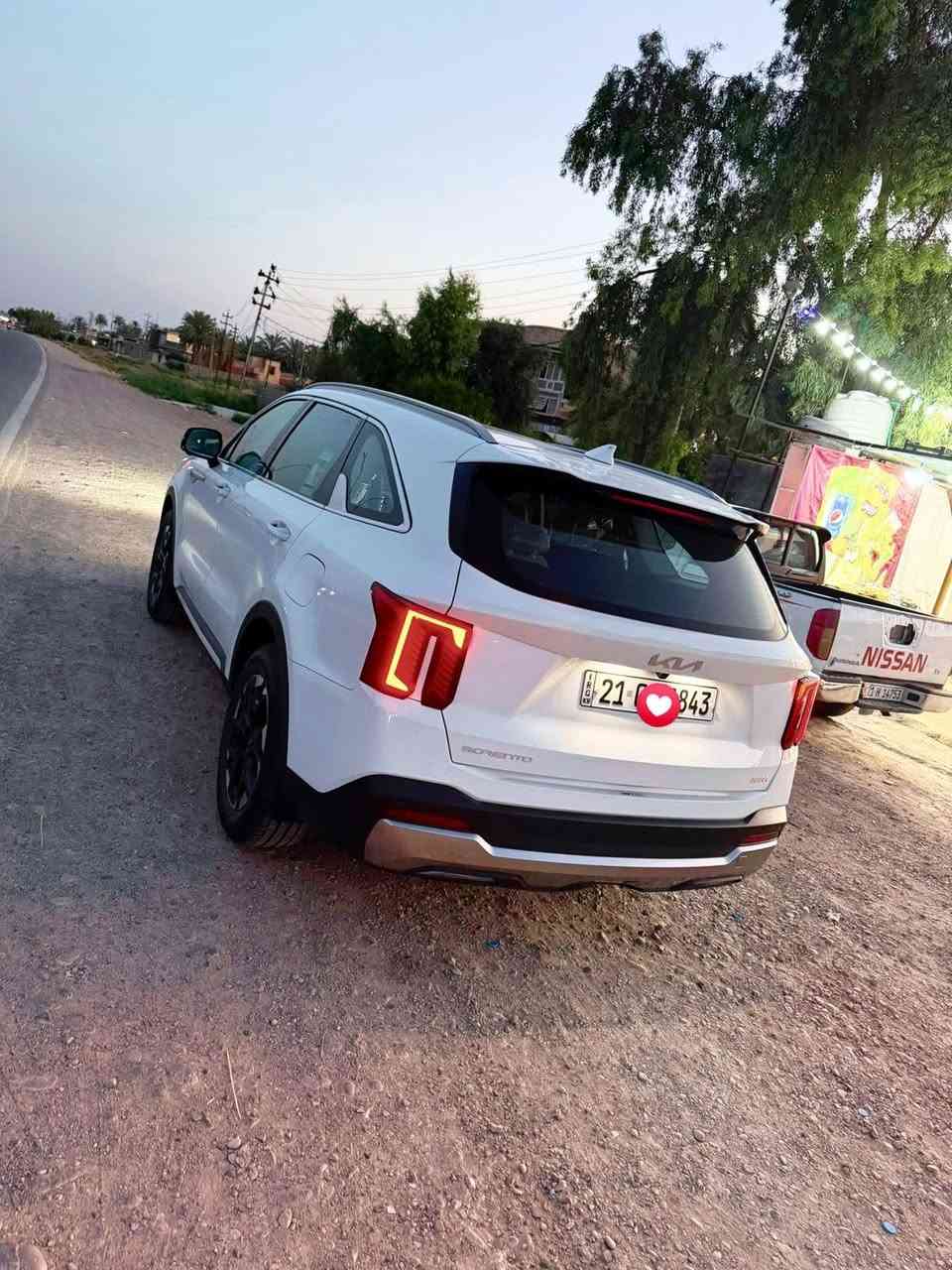سلام عليكم سورنتو 2025 لبيع
محرك ٤ سلندر ٢٥٠٠ 
فول موصفات
بانورامه
كير ماوس
توقف ذاتي 
تدفه تبريد كشن 
كشنات جلد
صندوق كهربائي
فول موصفات
مكفوله كفاله عامه من كلشي
رقم سليمانيه مكانه بغداد زعفرانيه
سعر ٢٧٥ وبي مجال سياره ماشيه ٣٠ الف
لستفسار ***********
