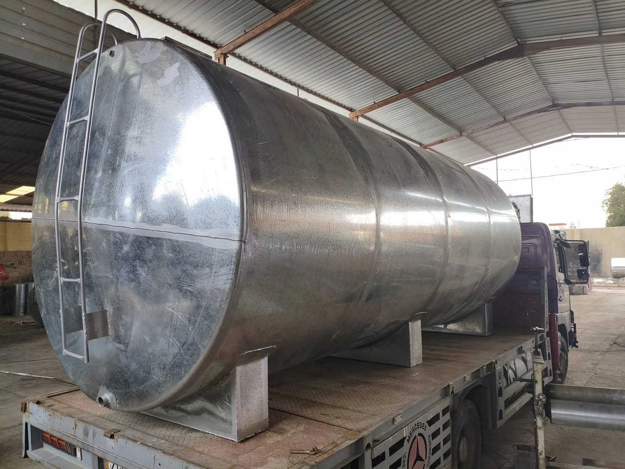 🔧✨ تصنيع خزانات بجودة عالية في معمل البو خضير ✨🔧

نقدم لكم خزانات مصنوعة من حديد كرفنايز (مغلون) وحديد أسود،
بمواصفات دقيقة وجودة ممتازة تناسب مختلف الاستخدامات:
💧 مياه
⛽️ ديزل
🧪 مواد كيميائية
وغيرها حسب الطلب...

✅ تفصيل حسب الطلب
✅ لحام دقيق ومتين
✅ شحن متوفر لجميع المحافظات

📍 العنوان: الأنبار – الفلوجة – شارع السد، مجاور مطعم غصن الزيتون

📞 للاستفسار أو الطلب واتساب أو اتصال :
***********
***********
***********

📌 معمل البو خضير – ثقتكم سر نجاحنا

---

#خزانات_حديد #بليت_مغلون #بليت_اسود
#معمل_البو_خضير #خزانات_مياه #صناعة_محلية #جودة_عالية
