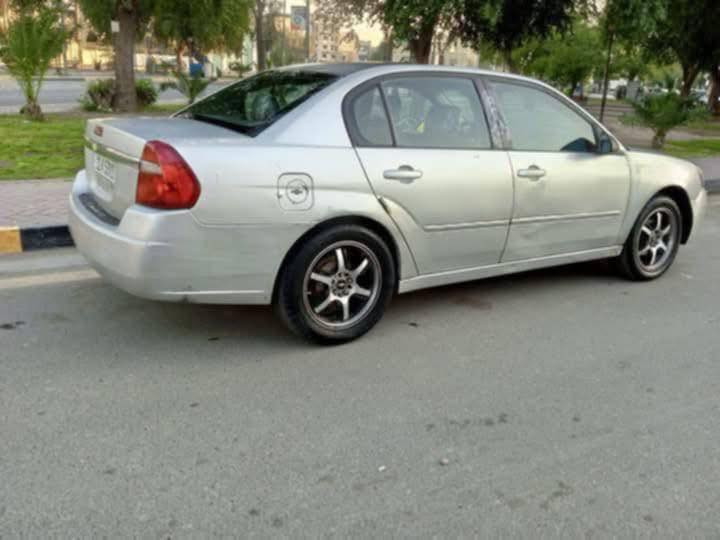 شفروليت ماليبو 2006 رقم بغداد انكليزي ب اسمي تحويل ثاني يوم سعرهه ب40 وبيهه مجال بسيط

***********
