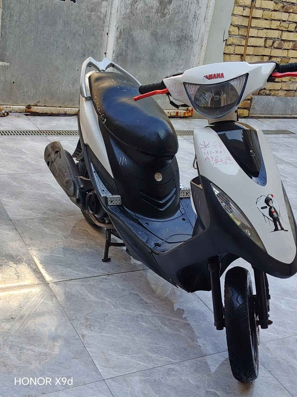 سلام عليكم دراجه ماكس لبيع بوشه 55 سلف رياضي هندر نكره بي وقت أوراق منفيس كامله دراجه مامتعوبه سعر 800 وبينهه مجال مكاني العماره حي غدير تواصل خاص ***********
