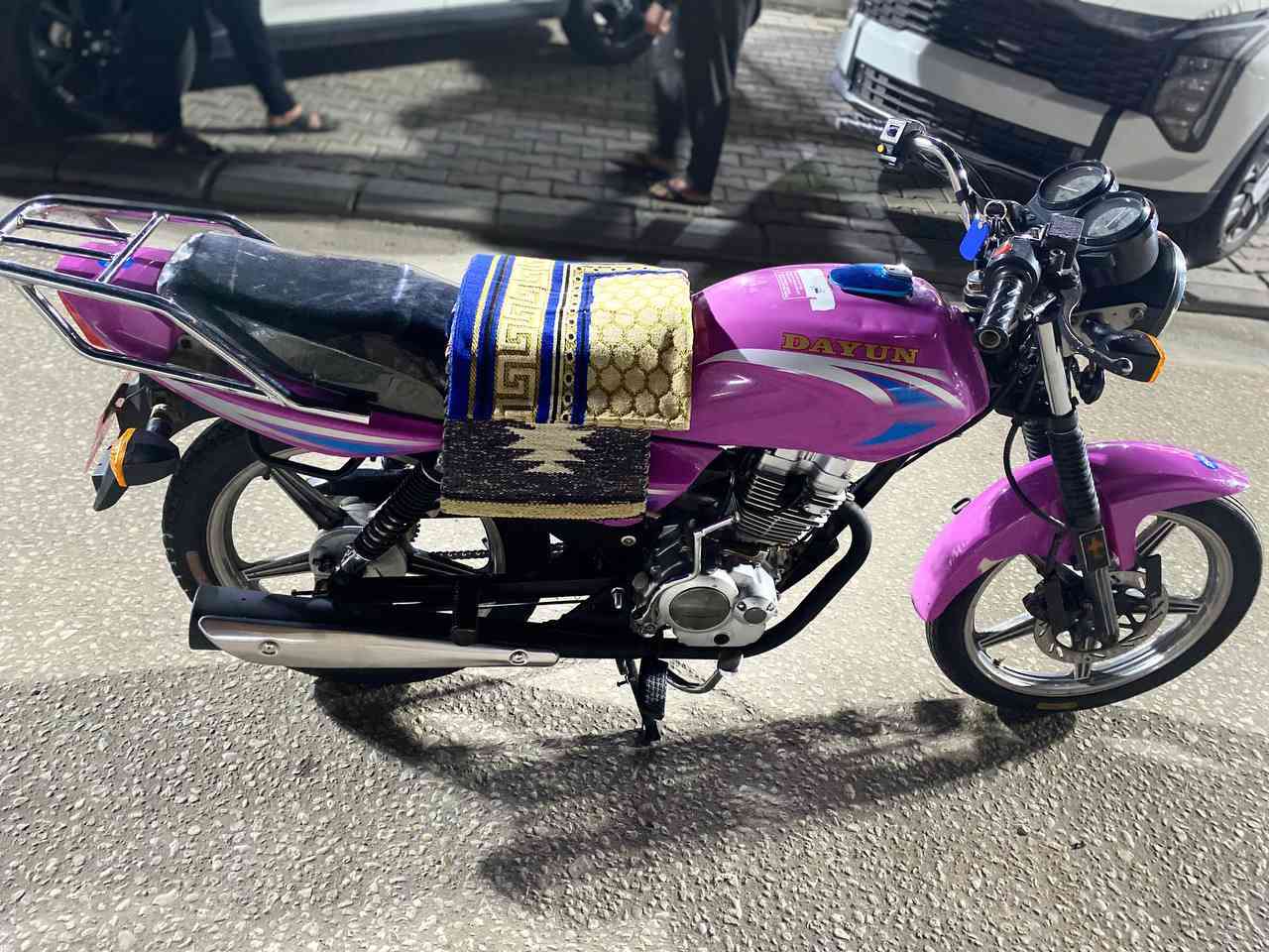 سلام عليكم.دايون موديل 22بنفسجي للبيع مكفوله كفاله عامه كلشي شغال اشاير هورن لايتات مابيهه كل نقص ....(اوراق أصولي)ا..السعر 1250وبيهه مجال شراي اتصل وتدلل ..***********...***********..♥️♥️♥️
