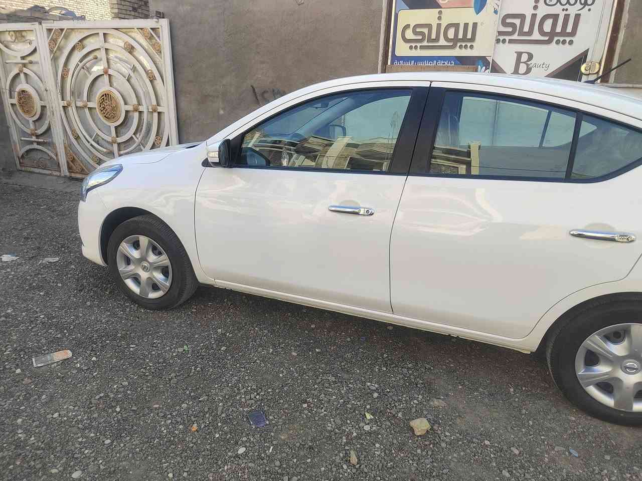 نيسان سني موديل 2026 زيرو فقط مراوس كوينكس او تيران او سياره عاليه موديل حديث ونطي فرق مكاني واسط الكوت مركز المدينه رقم الهاتف ***********
