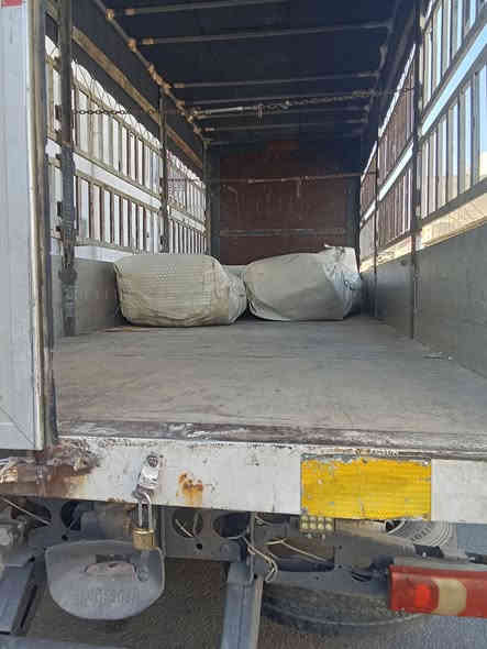 السلام عليكم بدي للبيع مال وحش المكان بغداد جميلة ***********
