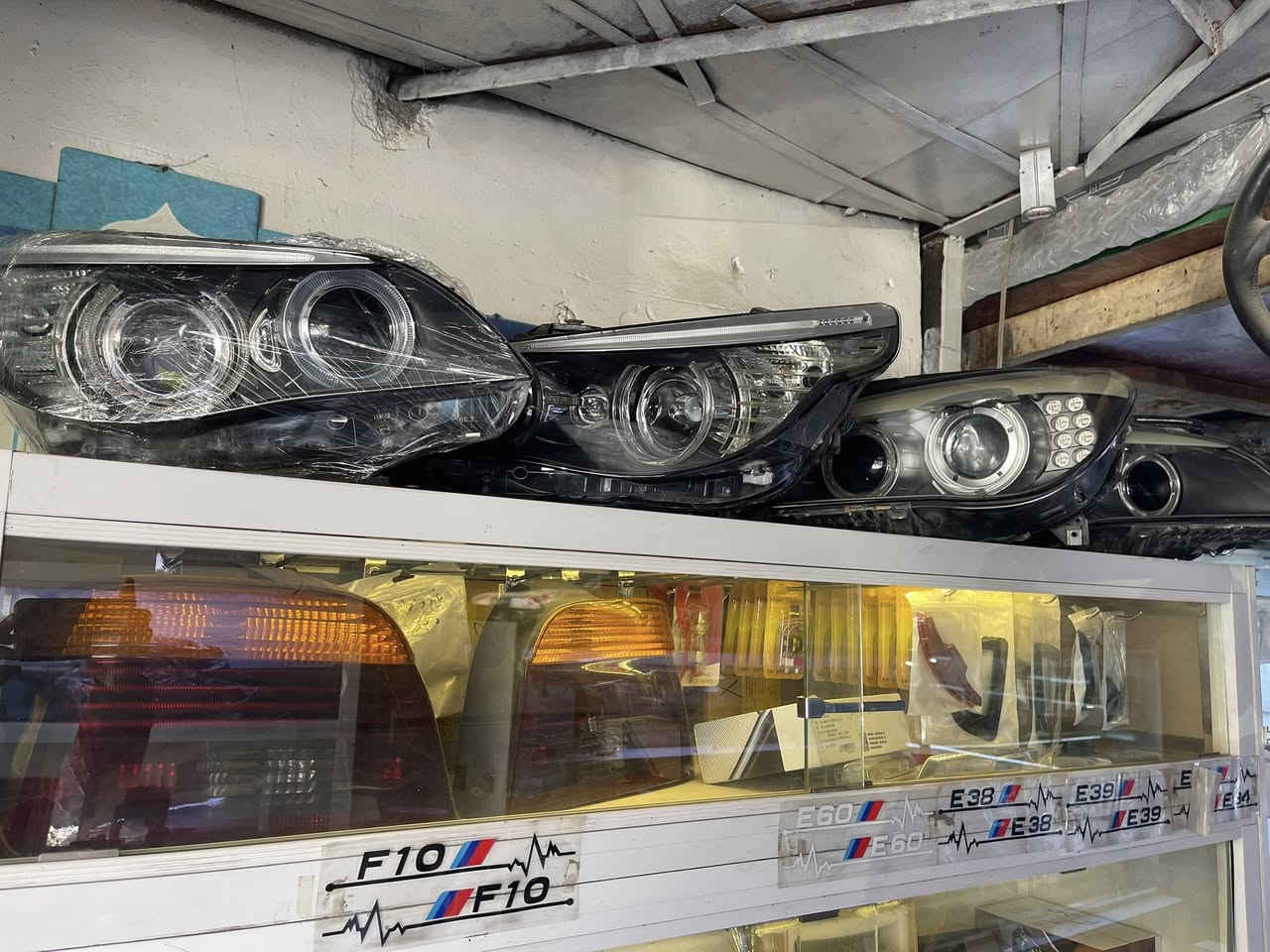 لايت F01 2009-2013 نظيف كلش  ومبدل جام نوعيه اصليه
السعر 550 الف تفحصه يلا تاخذه وشرط اللايت جديد لوك 

*********** بغداد مجمع مشن
