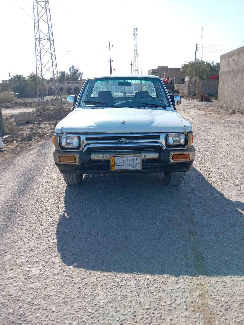 سلام عليكم بيكم للبيع موديل 1994 مكفوله من صبق وال ضره شاصي محرك كروسيده لا تنقيص ولا تبخير تخم تاير كرهبيات كله شقاله رقم وسط بسمي تريد تحويل تريد وكله سياره حله من صوره تجي وشوف مكاني ذيقار رفاعي السعر 57 وبيه مجال الشراي نتصال ***********
