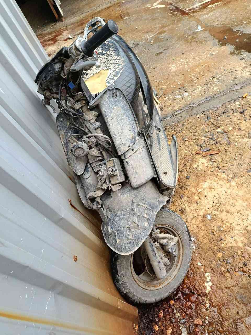 للبيع مطور ابيعو فحم في فحم مطور هو يشتغل بس ينردلو تنضيف كابريته هسه حالين طافي ما يشتغل ابيع فحم 150 وبي مجال  شراي ادخل خاص


**إذا كنت صاحب هذا الإعلان وتريد حذفه لأي سبب، رجاءا أرسل رسالة إلى الدعم الفني**