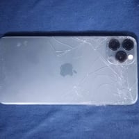 ايفون 11 برو ماكس • ٥١٢ • شاشه وظهر مكسور