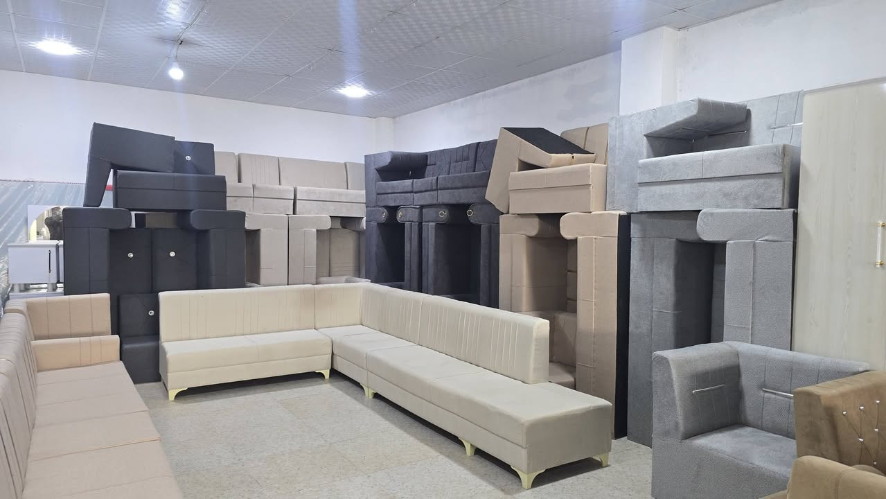 ديوان شغل ايد كله بلوك  مستعمل فول نضافه (يرهم  مراوس ))
🌷🌷🌷🌷🌷🌷
اشتري غراض بيت مستعمل تخم ديوان كاونتر ميز طعام غرفه نوم ثلاجه مجمده غساله راسلونه خاص صوره 
🌷🌷🌷🌷🌷🌷
خانقين/ شارع مستودع خلف مركز شرطه ازادي [مزاد المندلاوي]
***********☎️
***********☎️
