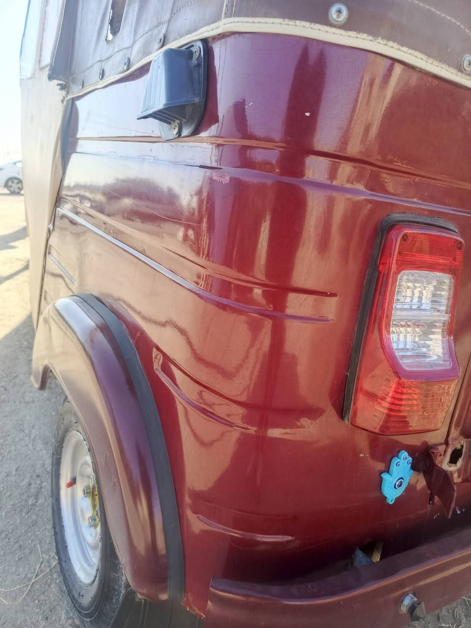 سلام عليكم تكتك 18 مكينه عشرين تكتك جاهزه فقط بيها اكسل  مكاني مسيب *********** السعر 4400 قفل تكتك معمره تعمير فولل
