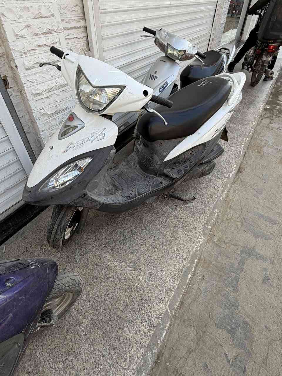 كامكو v2
دراجه حاويه و نضيفه 

***********
