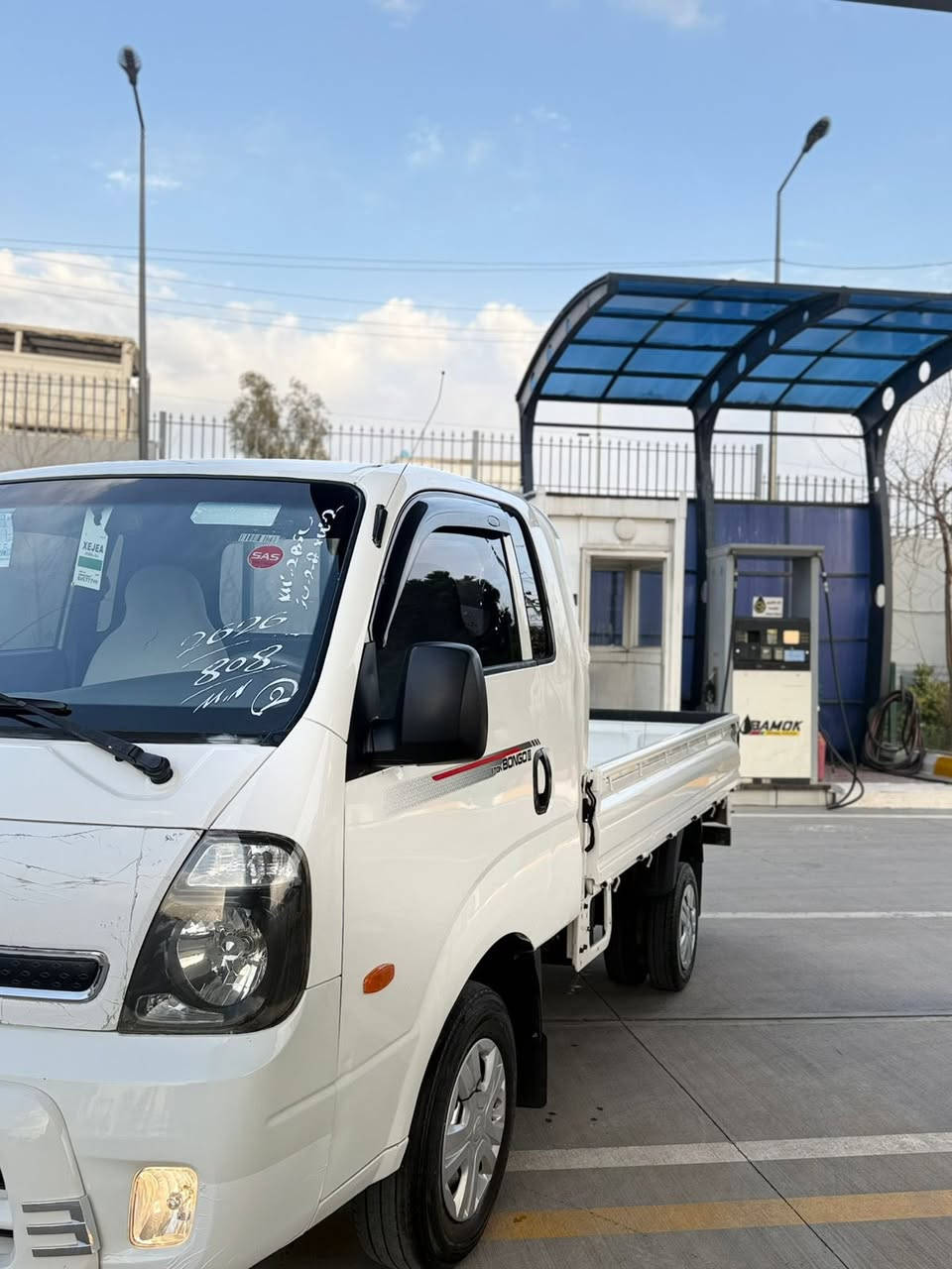 ‎سەرەتا بەناوی خوای گەورەو مهیرەبان کیا ٣٠٠٠ هەزاری سۆپەری٢٠١٣ بیلاد کامل مەسرەف ئیستۆپی دواوەی بەسراوە  گیر عادی  براوەی دوبەی٧  گیرە تازە داخلل بوە  (تەبریتی بەسراوە.قوفل مەرکەزیە.ئاوینەکارەبایە. .بریکی بەسراوە.گەرمی بەسراوە. کوشن هیتەرە.ئاوینە هیتەرە.کوشنی هەوایە) پیشی گۆراوە2020  بۆدی سفرە کامل مەسرەفە گیرو مەکینەو ئەکسلی بەشەرتی ١٠ فیتەر مالی دۆستە 70 گەلاو مەجالیکی برایانە
***********
