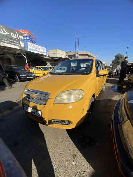 السلام عليكم أفيو 2009رقم نينوى أوربي اني السياره بسمي هيئه وغرامات صفر كاربون بانزين شرط التحويل محرك استرا  ضررها صفحت السائق التكمه وجاملغ خلفي السعر 43وبيها مجال***********
