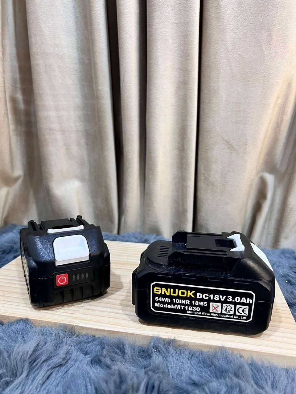 كتر جديد سنوك مع بطاريات اثنين وشاحن وحجر شي راقي كامل الملحقات شرط الفحص سعره 60الف


**إذا كنت صاحب هذا الإعلان وتريد حذفه لأي سبب، رجاءا أرسل رسالة إلى الدعم الفني**