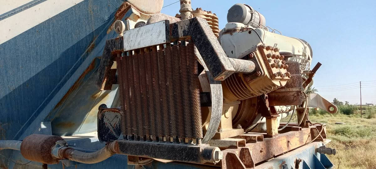 السلام عليكم 
للبيع ضاغطة طارق حاجي دويز اربعة بستم حديث للاتصال ***********
