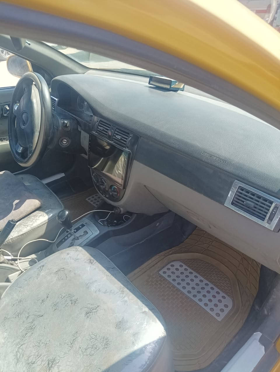 السلام عليك اوبترا موديل 11 خليجي رقم بغداد بسمي دولي 
كير محرك حداديه سياره جاهزه 
مكاني بابل حله نادر سعره 58 وبيه مجال ***********
