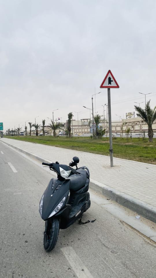 سلام عليكم دراجه ماكس مضلع موديل2010 نوزل دراجه نضيفه جداً. دراجه مال حاويه كفرات ختم واحد ماشيه 23 الف عينه الكترونيه شغاله لدات سكن ثلجي بلاد سلف نكره اشاير كلوبات كلشي شغال دراجه بيها شلعه ومعدل يخبل دهن امزويل كل 14 يوم ابدله وبانزين بس محسن احطلها مابيها ﺎʊ̤ نقص مكاني البصره المعقل خمسين حوش  *********** ب950 وبيها مجال بسيط
