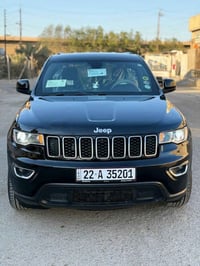 جيب لاريدو 2017 وارد امريكي حادثها جاملغ امامي وبيها تكحيل كارت بجاملغ...