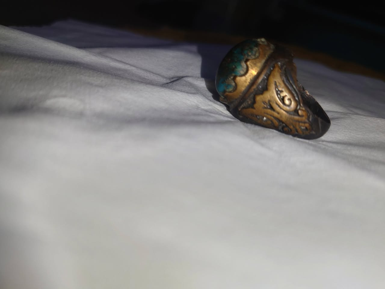 محبس فضه مختوم 972 متروك يرادلة جلي ...فيروز نيشابوري مطلي جوانب ماء ذهب بيع او مراوس بصياغة تركية


**إذا كنت صاحب هذا الإعلان وتريد حذفه لأي سبب، رجاءا أرسل رسالة إلى الدعم الفني**