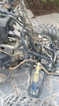 للبيع شغاله او نكره فقط كفرات انطيني سعر وخذها العنوان الكاظميه ٠٧٧٢٤٩...