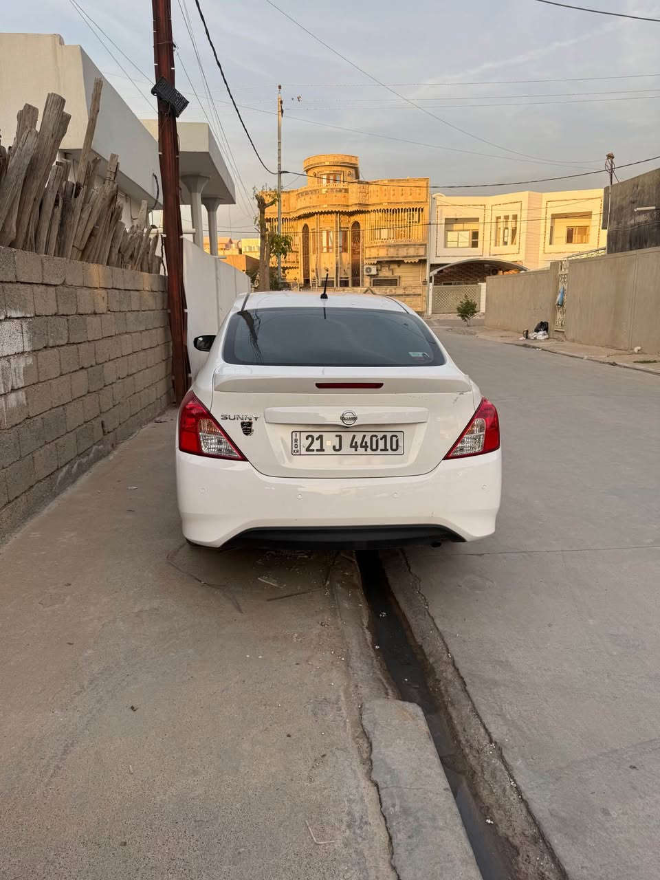 نيسان صني 2025 كلين زيرو ماشي فقط 7آلاف مرقم سليمانيه باسمي ( كفاله عامه ) تريد وكاله تريد تحويل 
سيارة جديدة صار شهر من اخذتها ومقدم على دفتر بانزين 
مكانها كركوك
سعر / 128 وبيها مجال 
*********** Santa Barbara, CA
