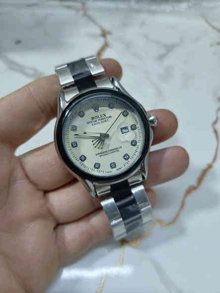 خلي سعرك وبلعافيه 
واتساب   ***********
