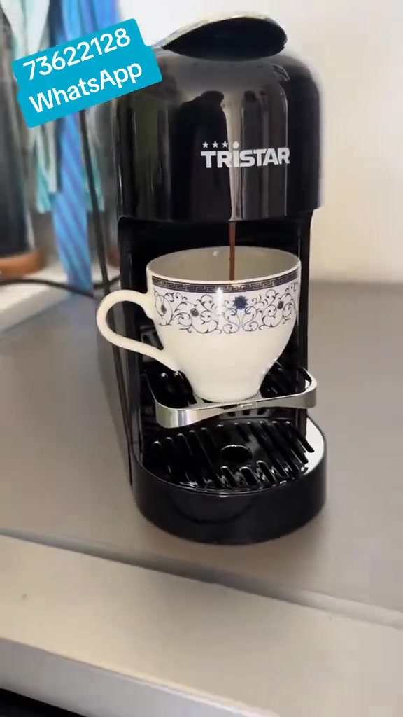 ماكنة قهوة كبسولات نسبريسو 🧋☕️ السعر 50 الف 🔥

ماكينة صنع القهوة بالكبسولات Tristar PD-903.

* التوافق: الماكينة متوافقة مع كبسولات Nespresso.

* الأداء: تحتوي على مضخة ضغط بقوة 20 بار لضمان استخلاص غني للنكهة والرائحة .

* المواصفات: تتميز بقدرة 1400 واط 

 * وخزان مياه بسعة 0.8 لتر.

تقوم آلة القهوة هذه بتحضير قهوة إسبريسو أو لونغو لذيذة

وبفضل الطاقة العالية التي تبلغ 1400 واط ونظام الضخ الذي يبلغ 20 بار، يتم ضمان أقصى قدر من الطعم والرائحة، مما يجعلها مثالية لأي وقت من اليوم.
‎


**إذا كنت صاحب هذا الإعلان وتريد حذفه لأي سبب، رجاءا أرسل رسالة إلى الدعم الفني**