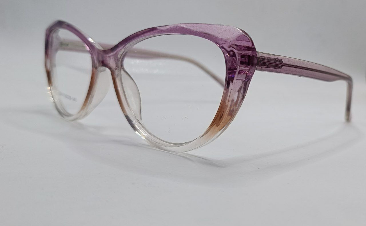 اطار  نسائي ✨
مريح بالاستخدام ✨
أناقة فاخرة ✨
 احجام مميزة ✨
جودة عالية ✨  
عدسات فلترة حماية بنسبة 30٪ من أشعة الموبايل
عدسات حماية بنسبة 50٪ من أشعة المبايل
عدسات حماية فوتوبلو بنسبة 80 ٪من أشعة الشمس 
عدسات سياقة ليلية
للطلب والاستفسار ارسل الفحص الطبي
للتوصل ماسنجر
 بأسعار تنافسية


**إذا كنت صاحب هذا الإعلان وتريد حذفه لأي سبب، رجاءا أرسل رسالة إلى الدعم الفني**