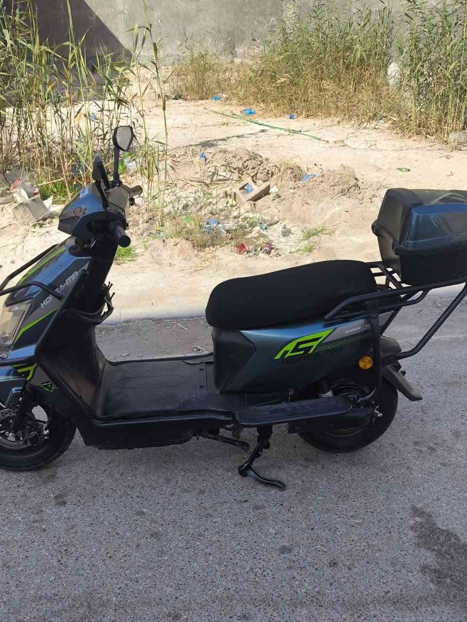 سكنس لبيع موديل 25 سته باتري كوري بطاريات فول عشره ونص يقرن كهربائيات كلها شغاله اي نقص مابيه نضافه خير من الله نضام كارت تشغيل سعر 
500 بي مجال 
***********
+9647827587898
