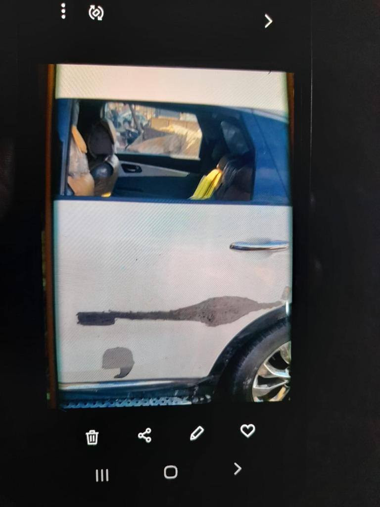 سلام عليكم سورنتو  2019خليجي رقم واسط بأسمي السنويه ل2028بيه صبغ بابين اثر شخط ستوته صور الحادث ضمن الصور السعر 230 ...***********
