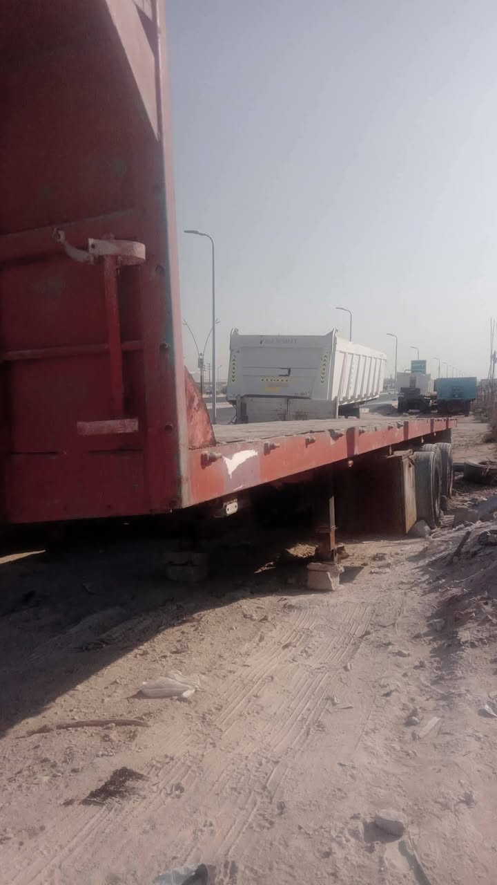 للبيع عربانه بلوم تلث محاور جاهزه سعر ب ٥٥
مكفوله من فطر ولا كسر
تلث محاور 
صندوك وثلاجه
وتانكي ماء 
جاهزه 
سعر ب ٥٥ ورقه وبيها مجال 
***********
