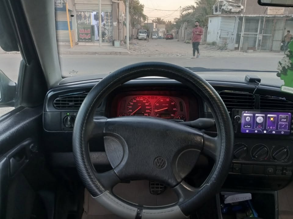 السلام عليكم ورحمة الله وبركاته
كولف رقم بغداد دولي هزه وسنويه جديد موديل 93 سياره مال جناي شاهد الله مال جناي ومتعوب عليها مكينه كير تبريد تايرات باتري صدر كله شرط كله جديد
مكان السياره بغداد العبيدي 
أتصال
📞  ‭***********
