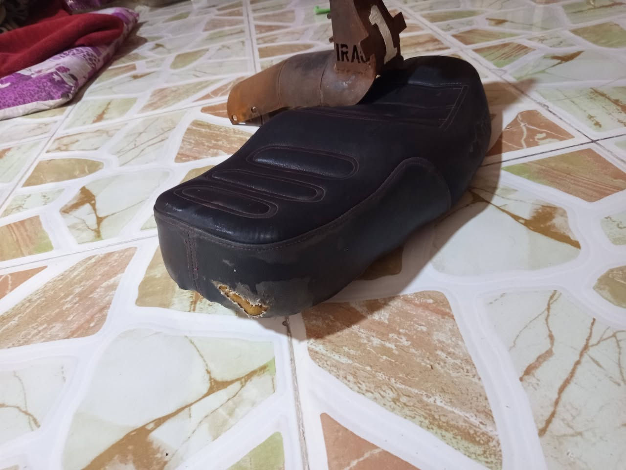 سلام عليكم هاي سيبايه طياريه ثقيل كشن تفصال بي بس هاي الطخه البصوره بعده جديد 
مكاني بصره الطوبه ونخيله 
سعر 50قفل 🔒
تواصل ***********
معه تحياتي 🌹
