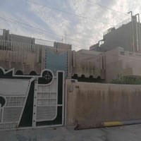 للبيع دار ٢٠٠م طابقين واجهه ١٠ ونزال ٢٠ ثلاث غرف نوم وصاله ومطبخ وخدما...