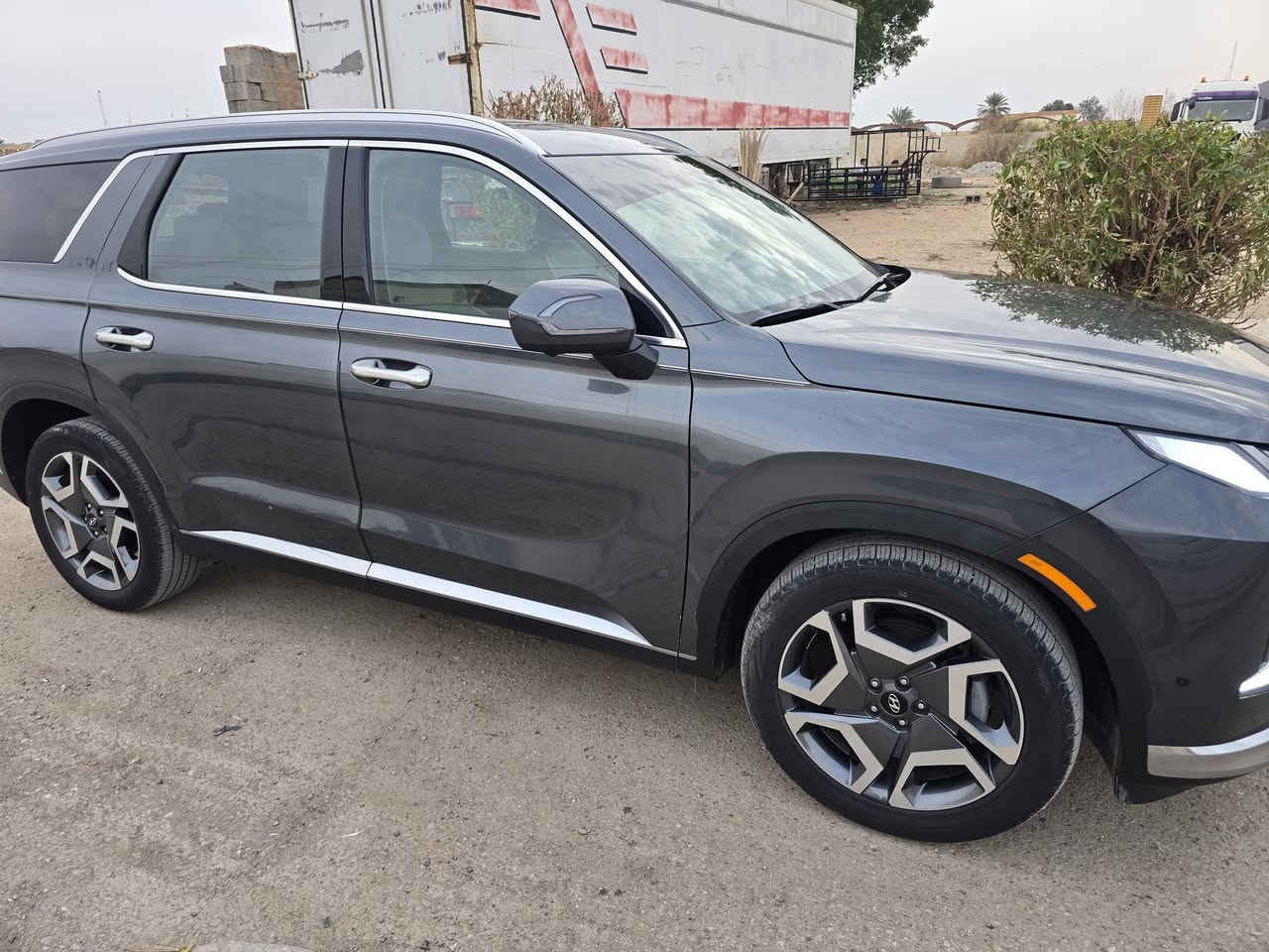 2025 ماشيه 13 الف ضررها خفيف جاملغ ايسر بي بارد والبنيد بي شي قليل صبغ موضحات بل منشور مع صور المزاد  بدون دواخل ايربكات كلها سليمه رقم ديالى شهداء  باسمي للبيع او مراوس توسان او سبورتجج
***********
