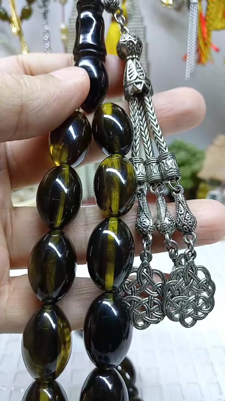 السلام عليكم
عروض رمضان 
مسباح سندلوس مساطب زيت زيتون كصه زيتونيه عرگ دخاني اسود جراخه اسطه جهاد الفلسطيني كركوشه انتيمون طرابزونيه خامه وفخامه محمول شيوخ خشنه 
الوزن 104 غم القياس 14 * 22 العدد 33 خرزه 
السعر 25 الف شامل أجور التوصيل والسعر قطعي لطفاً


**إذا كنت صاحب هذا الإعلان وتريد حذفه لأي سبب، رجاءا أرسل رسالة إلى الدعم الفني**