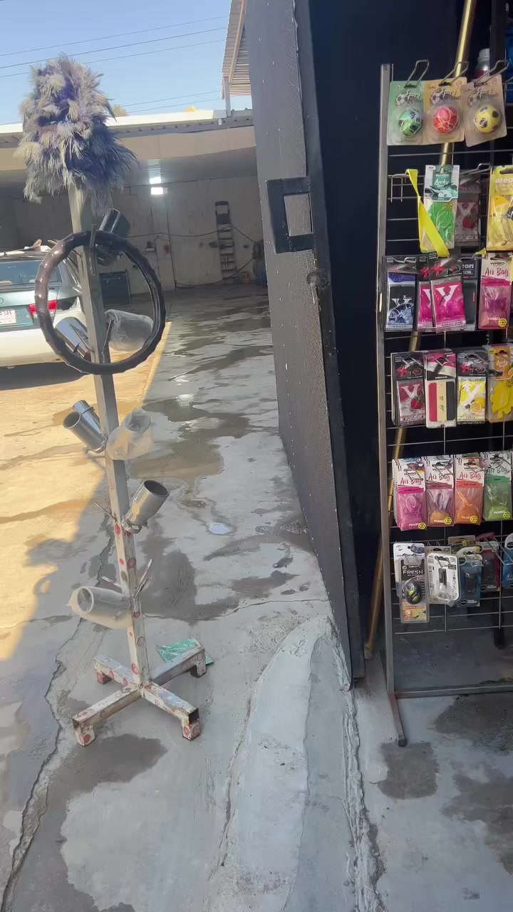 سلام عليكم محل كماليات للبيع شلع مكاني بعقوبه ***********
