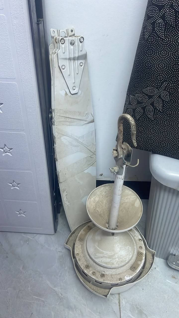 للبيع كلهم مستعجلين عليهن بسبب انتقال لغير بيت العنوان الحريه
0774 565 0985
