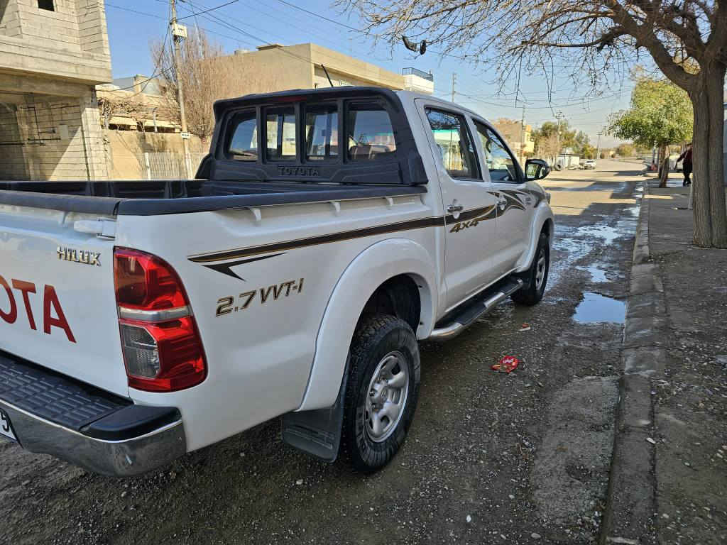 مرزیە 2015 دەبڵ اکسل اوتو ماتیک سە،نە وی 2030 بە ناو خومانە بی بویاغ سونە رە کە م دا ناوە مە کینە نەکراوە تە وە بەشرت دە نکو دوکە لی نیە 141هه زار روشتوە هەموکیانی لەسەردەقی شریکەیە سعر242کە لا توزی مە جال هه یە
***********
***********
تیوتا هایلوکس 2015فورویل توماتیک سنویە لحد2030بسمنا بدون سبخ سونر بها ماشی 141الف کیرمحرک مامفتوح کل شرط سعر 242ورق مجال بسیت شمشمل, السليمانية
