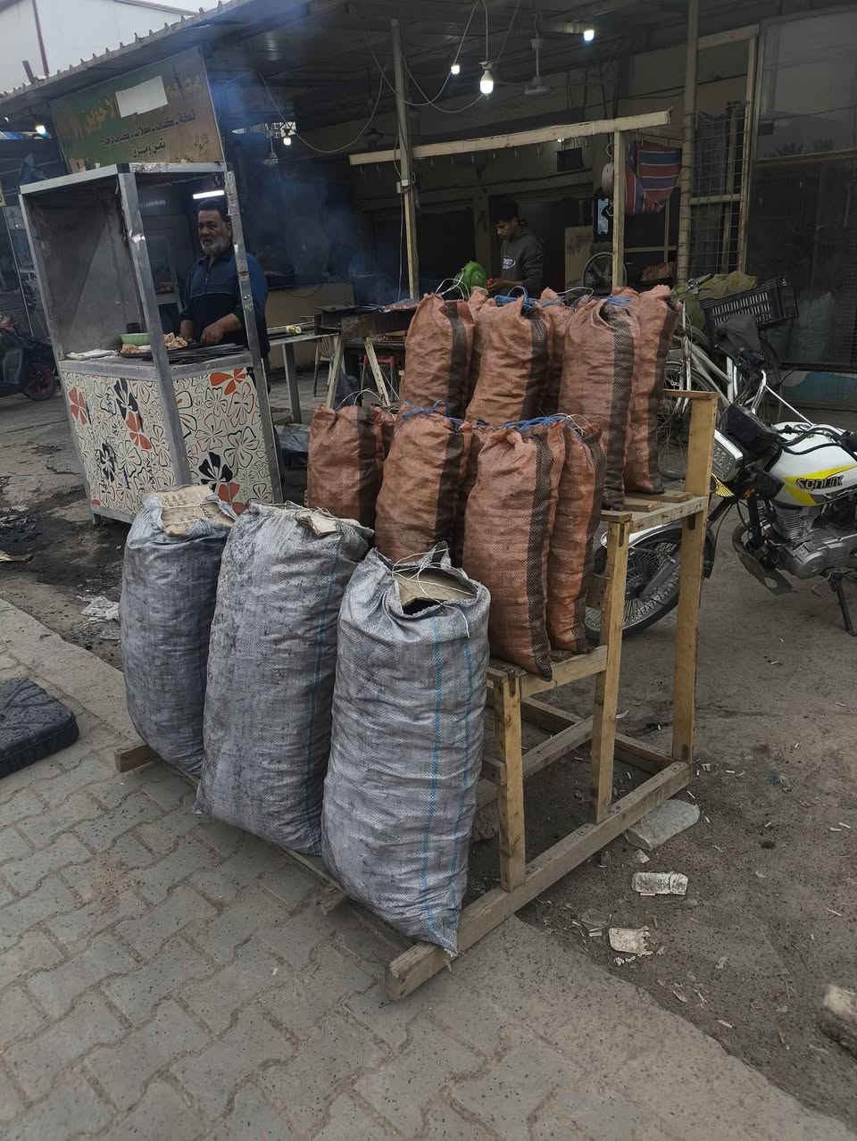 يا الله اللهم صلي على محمد وال محمد
وجبه فحم جديده درجه اولى فحم ديالى متوفره جميع الأحجام

الصغيره 5 الاف

الوسط 15 الف

الكبير 17 الف

  وعرض خاص للمطاعم

العنوان حي المعلمين الاولى مجاور افران صمون الشاكرين مقابل أغصان الزيتون

وتوصيل متوفر على هذا الرقم

***********

***********
