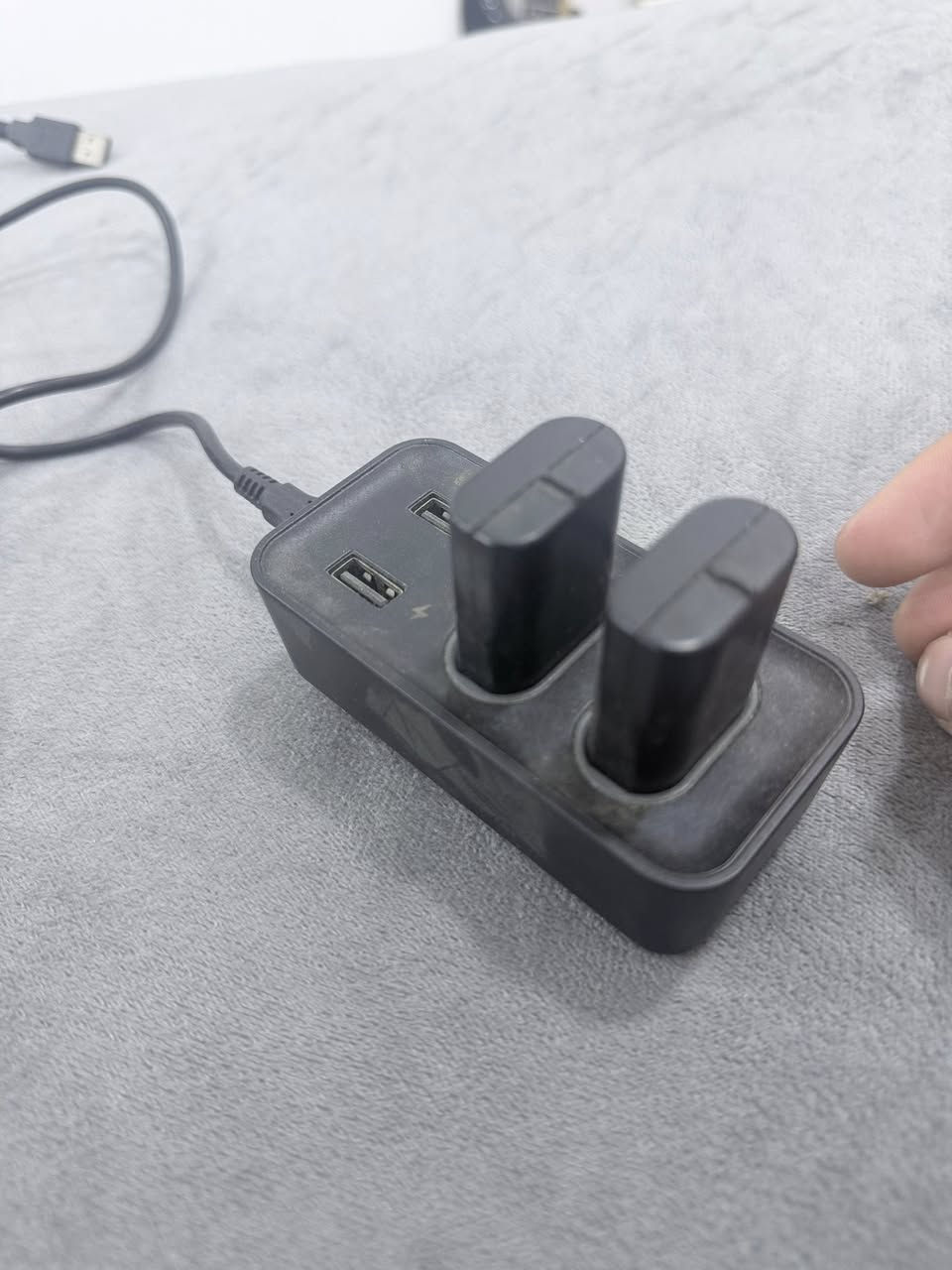 كلشي بالصوره ويه التوصيل سعره ٣٥
سماعات ريدراكون اصليه وشاحن بطاريات اكسبوكس


**إذا كنت صاحب هذا الإعلان وتريد حذفه لأي سبب، رجاءا أرسل رسالة إلى الدعم الفني**