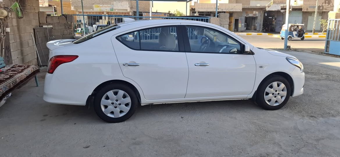 سني هنديل 
موديل ٢٤ 
كفاله عامه 
عداد ٢٧ الف كيلوا 
للاستفسار الاتصال على الرقم ***********
